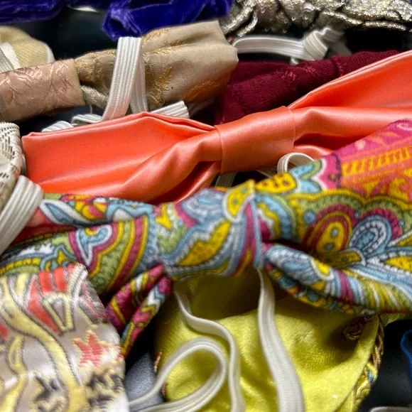 Med. Bag of ties. Unisex, 20 Pre-tied Bow Tie lot, homemade - Picture 10 of 10